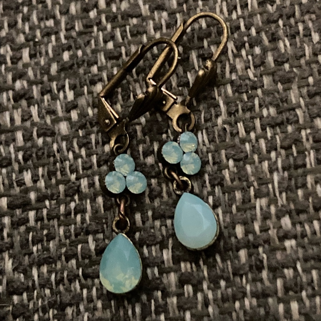Catherine Popesco Dangling Tear Drop Crystal Earrings 66$